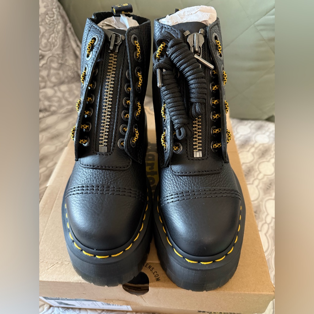 Sinclair Max Pisa Leather Platform Boots